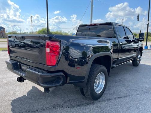 2024 Chevrolet Silverado 3500 High Country