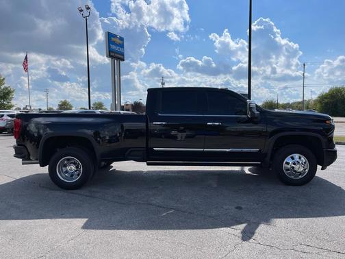 2024 Chevrolet Silverado 3500 High Country
