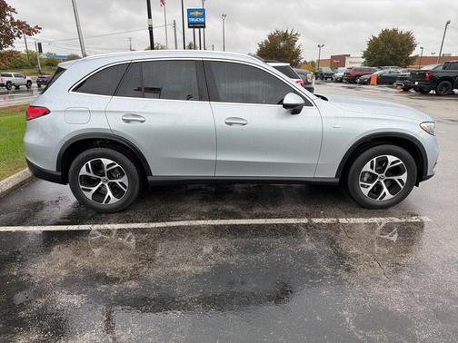 2025 Mercedes-Benz GLC 350e Base 4MATIC