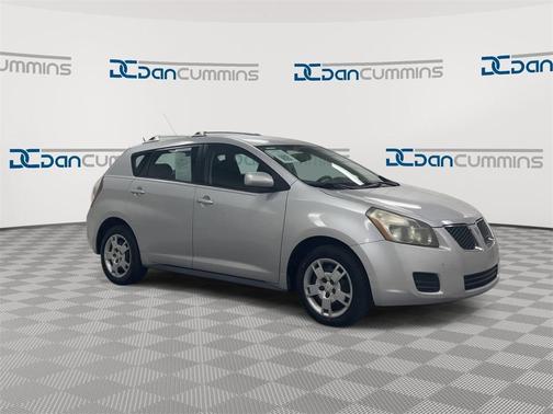 2009 Pontiac Vibe Base