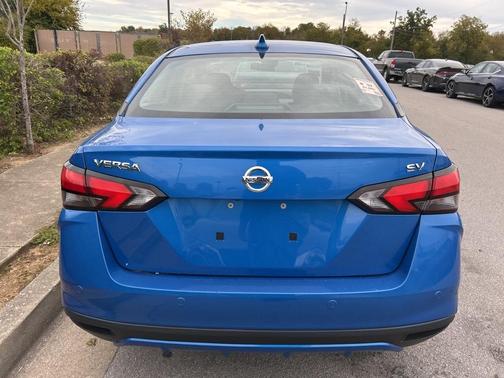 2021 Nissan Versa 1.6 SV
