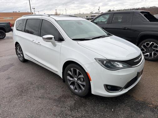 2018 Chrysler Pacifica Limited