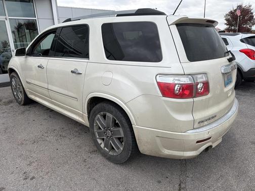2011 GMC Acadia Denali