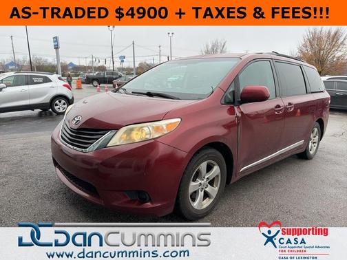 2011 Toyota Sienna LE