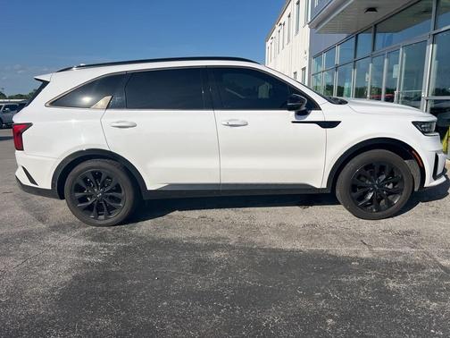 2021 Kia Sorento SX