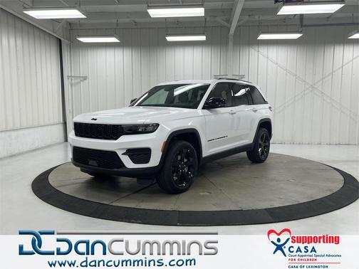 2023 Jeep Grand Cherokee Altitude