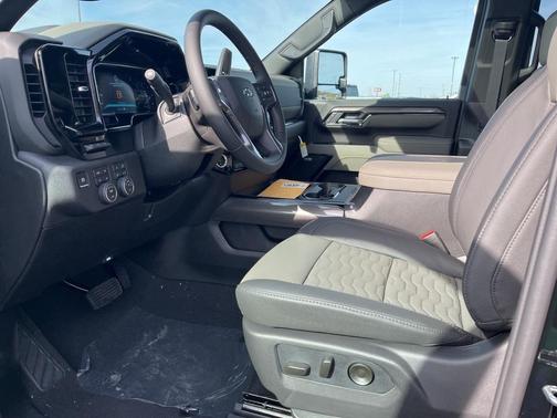 2026 Chevrolet Silverado 2500 ZR2