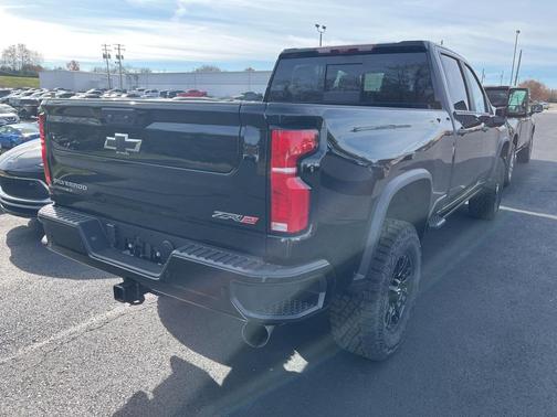 2026 Chevrolet Silverado 2500 ZR2