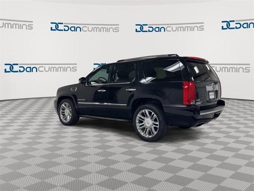 2012 Cadillac Escalade Platinum Edition