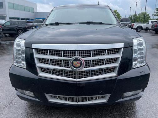 2012 Cadillac Escalade Platinum Edition