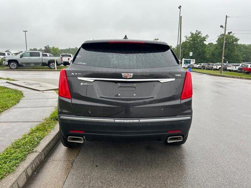 2017 Cadillac XT5 Base