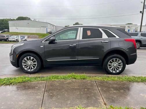 2017 Cadillac XT5 Base