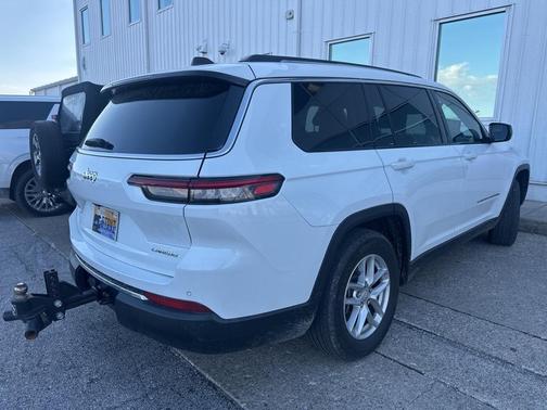 2023 Jeep Grand Cherokee L Laredo