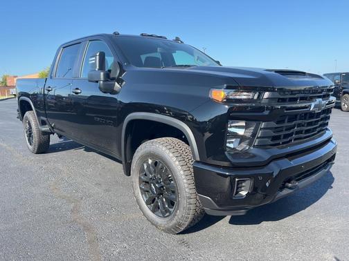 2026 Chevrolet Silverado 2500 Custom