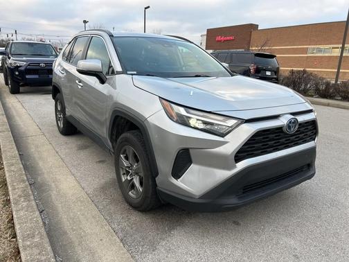 2024 Toyota RAV4 Hybrid XLE