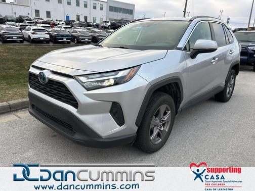 2024 Toyota RAV4 Hybrid XLE