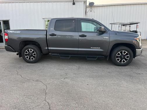 2019 Toyota Tundra SR5