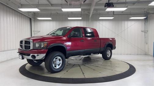 Photo 4 of 42 of 2006 Dodge Ram 3500 SLT