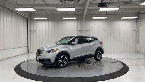 2020 Nissan Kicks SV