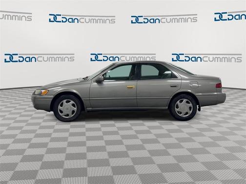 1997 Toyota Camry LE