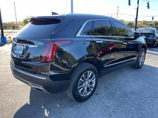 2021 Cadillac XT5 Premium Luxury