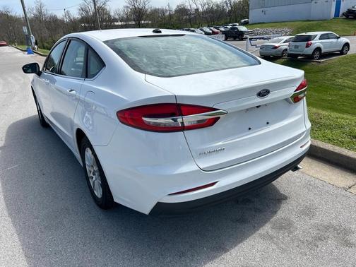 2017 Ford Fusion S