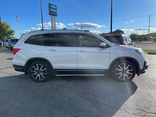 2020 Honda Pilot Touring 8-Passenger