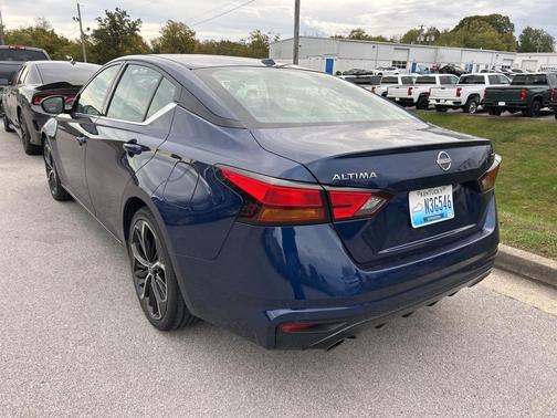 2023 Nissan Altima 2.5 SR