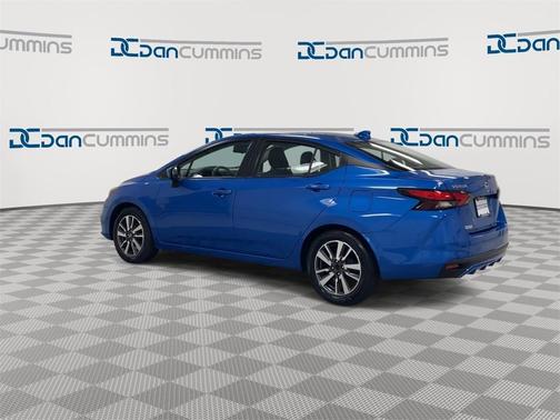 2022 Nissan Versa 1.6 SV
