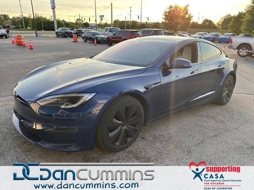 2023 Tesla Model S Plaid