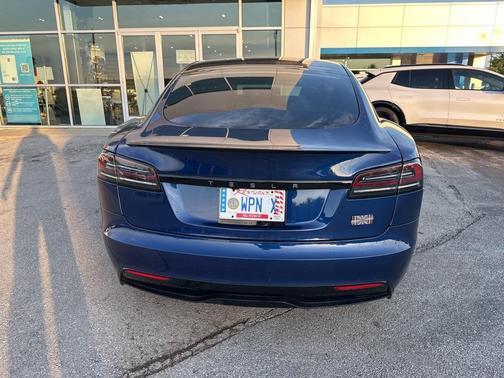 2023 Tesla Model S Plaid