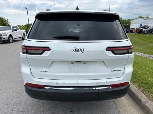 2023 Jeep Grand Cherokee L Laredo