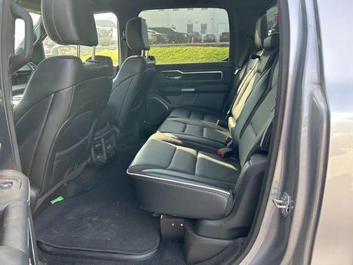 Billet Silver Metallic Clearcoat 2025 RAM 1500 Laramie