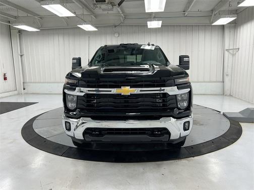 2026 Chevrolet Silverado 3500 LT