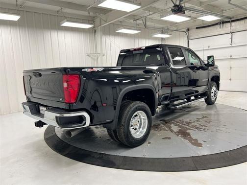 2026 Chevrolet Silverado 3500 LT