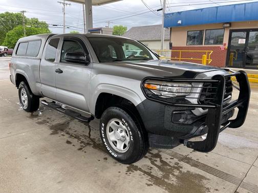 2020 Toyota Tacoma SR