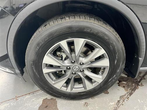 2016 Nissan Murano SV