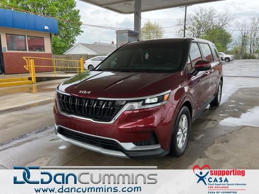 2024 Kia Carnival LX