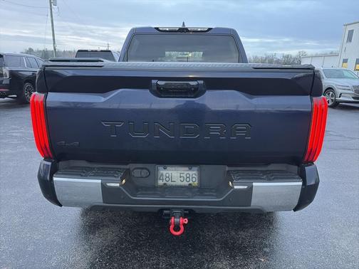 2022 Toyota Tundra SR5