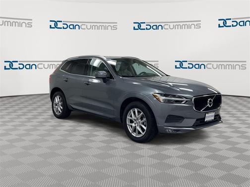 2021 Volvo XC60 T5 Momentum
