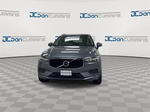 2021 Volvo XC60 T5 Momentum