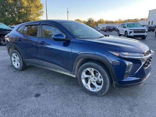 2024 Chevrolet Trax LS