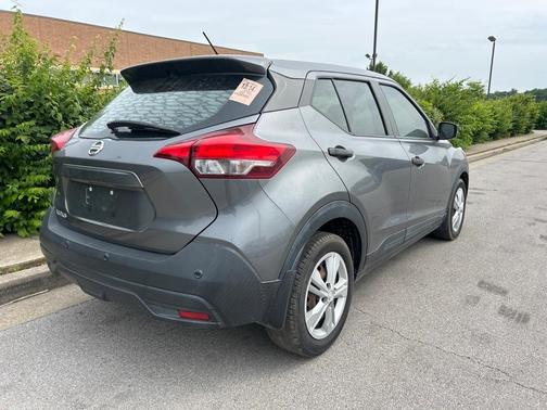 2020 Nissan Kicks S