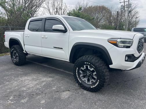 2023 Toyota Tacoma TRD Off Road
