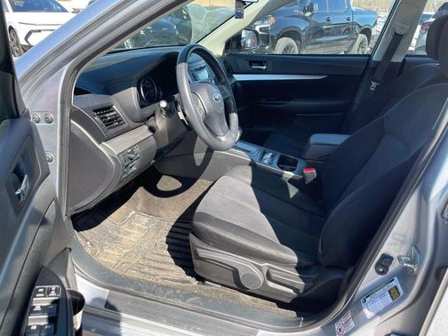 2014 Subaru Legacy 2.5i