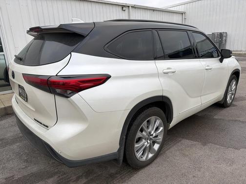 2021 Toyota Highlander Limited