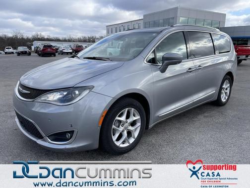 2020 Chrysler Pacifica Touring-L Plus