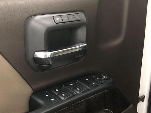 2016 GMC Sierra 2500 Denali