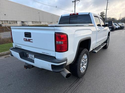 2016 GMC Sierra 2500 Denali