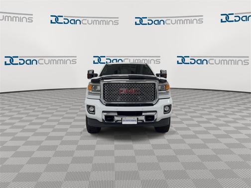 2016 GMC Sierra 2500 Denali